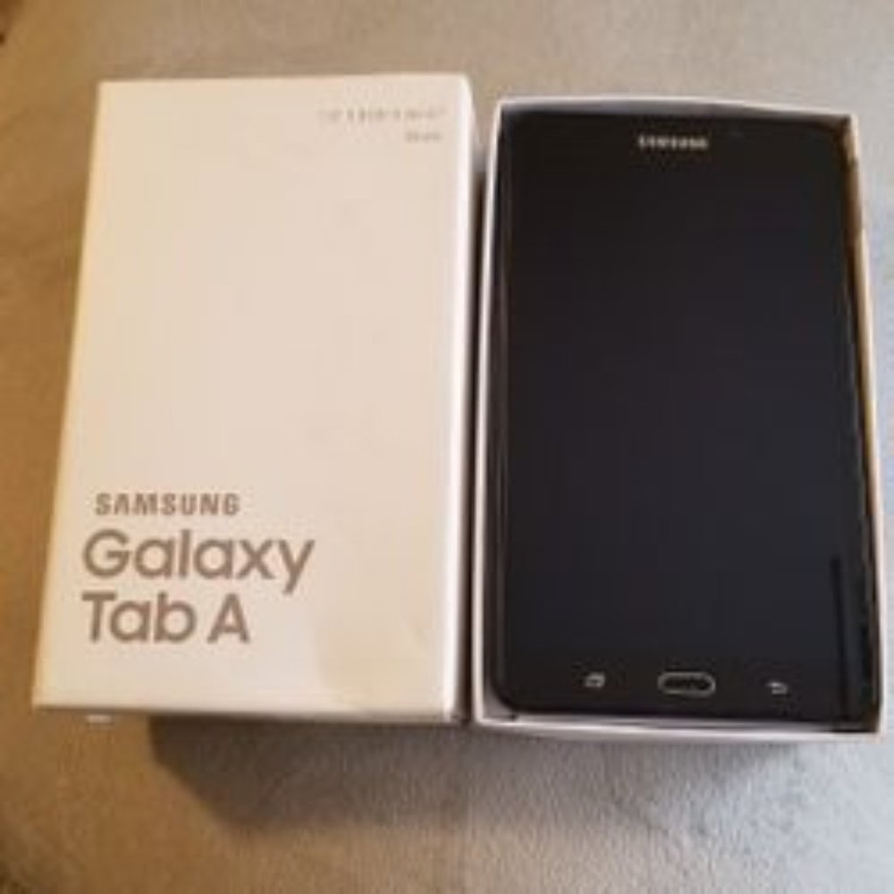 SAMSUNG Galaxy Tab A 7.0 (Black) with Red Case and Screen Protector